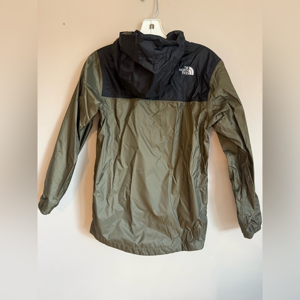 The North Face boys jacket size M (10-12) - Picture 2 of 5